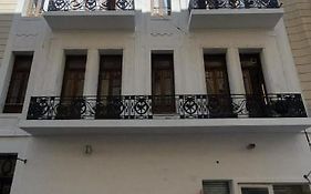 Monita Hostels